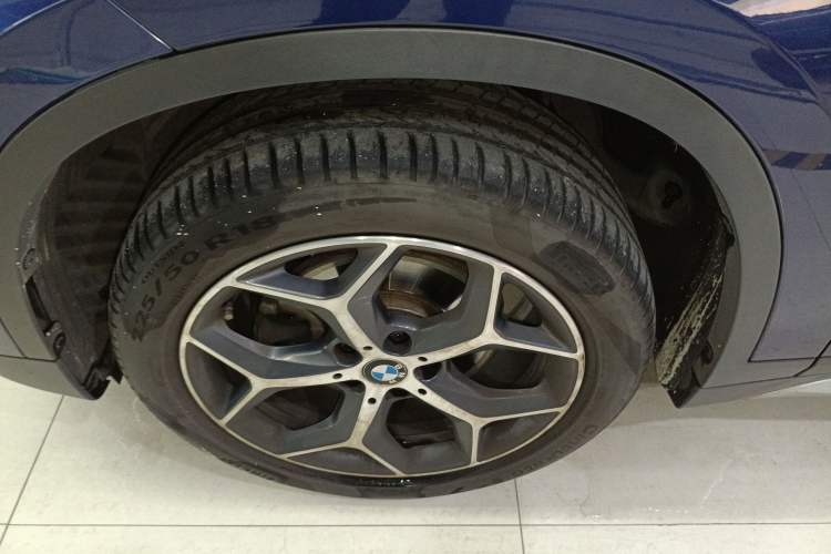 Used BMW X1 2018 sDrive18Li Luxury Model
