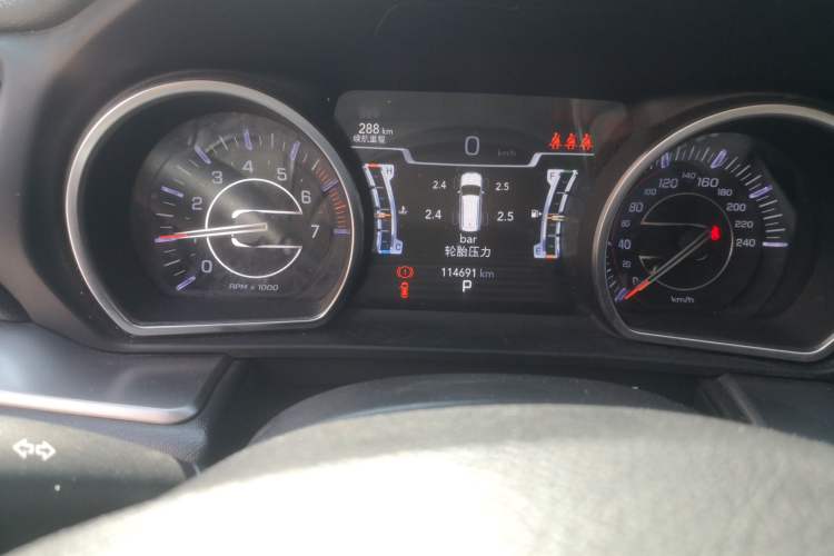 Used Jeep Commander 2018 2.0T Two-Wheel Drive Enjoy Edition China V
