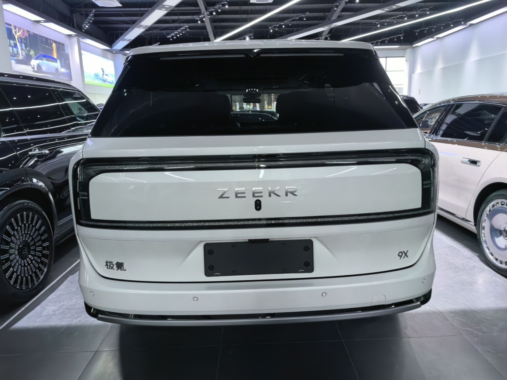 Zeekr 9X 2025 Hyper Edition 70kWh — снимка 5