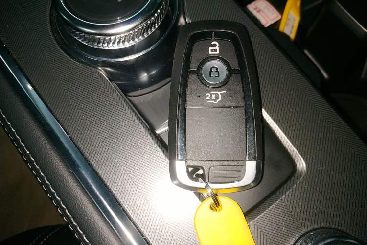 Used Ford Explorer 2025 2.3T EcoBoost Four-Wheel Drive Trail Edition 5 Seats