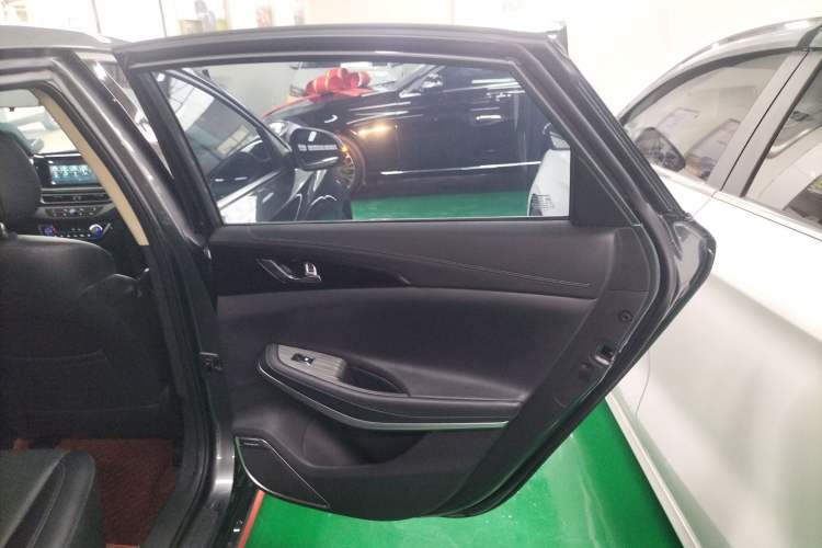 Used CHANGAN Ruicheng CC 2021 Blue Whale Edition 1.5T DCT Elite Model Interior 6