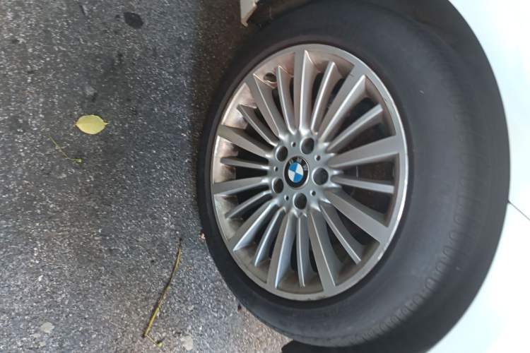 Used BMW 3 Series GT 2014 320i Leading Model Right Front Wheel Hub
