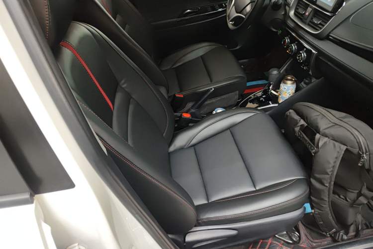 Used Toyota YARiS L Zhi Xuan 2022 X-Trail 1.5L CVT Luxury PLUS Edition
