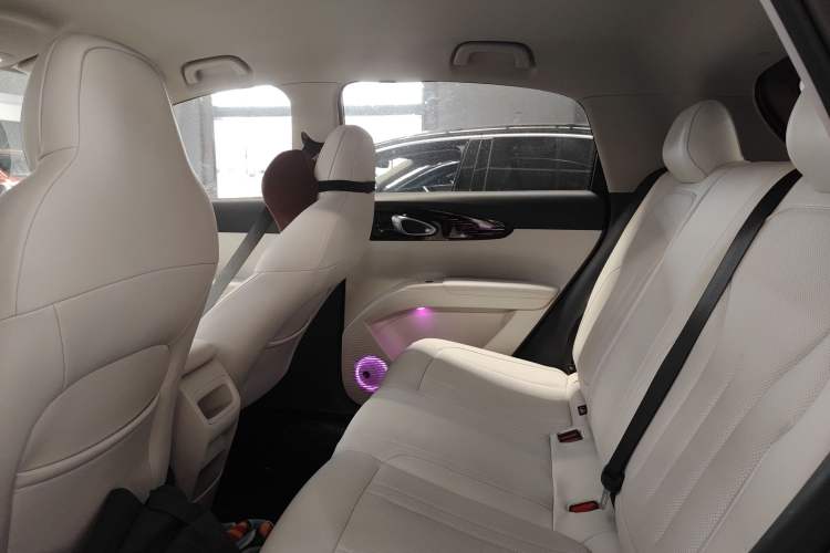 Used Geely Galaxy Geome 2026 Model 310km Youth Edition Left Rear Seat