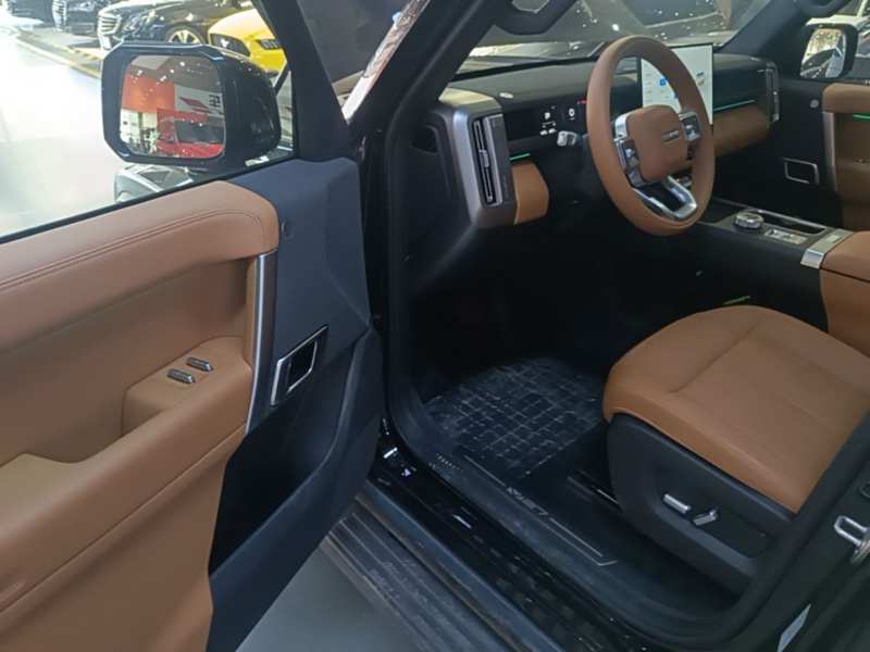 Used iCAR V27 2026 Model 200KM Four-Wheel Drive Falcon 500 — 15