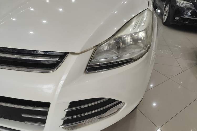 Used Ford Kuga 2013 1.6L GTDi Two-Wheel-Drive Trend Model
