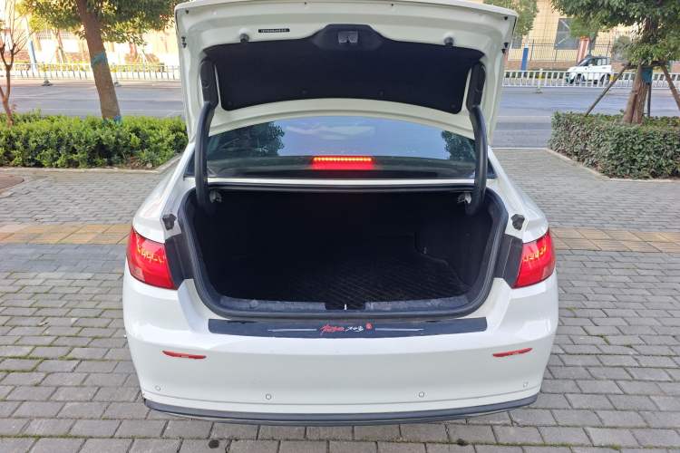 Used Geely Auto Emgrand GL 2020 1.4T Manual Luxury Model