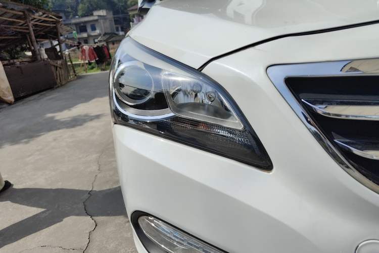 Used Hyundai Mistra 2014 1.8L Automatic Smart GLS
