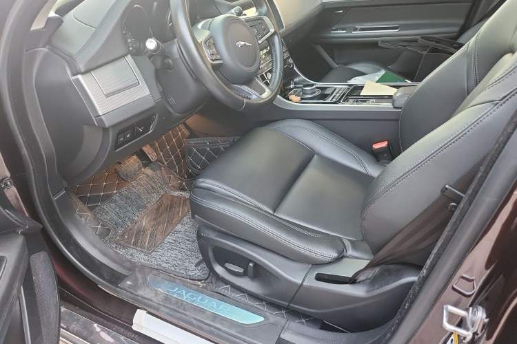 Used Jaguar XFL 2019 XFL 2.0T 200PS Two-Wheel-Drive Luxury Edition
