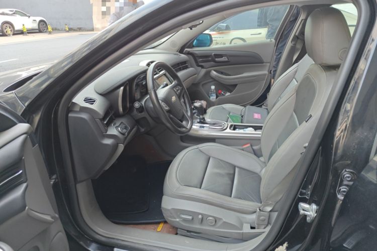 Used Chevrolet Malibu 2012 2.0L Automatic Luxury Edition Driver Seat