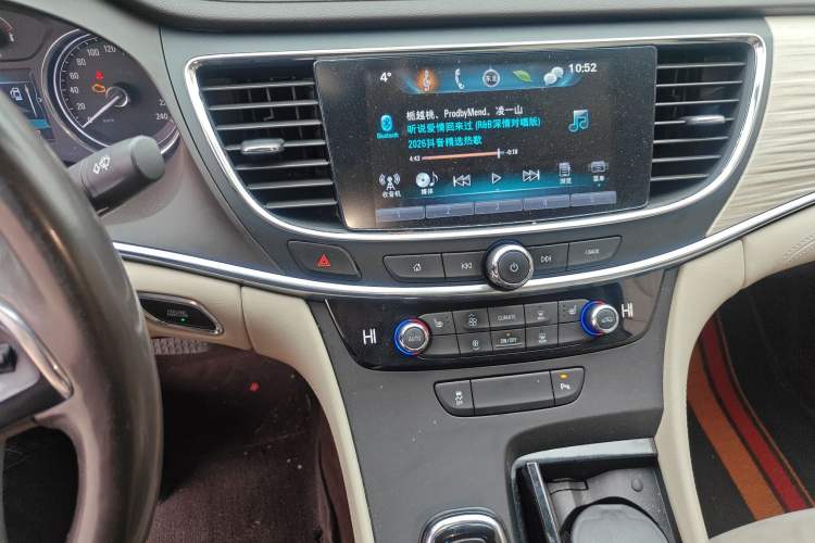 Used Buick LaCrosse 2016 30H Elite Edition
