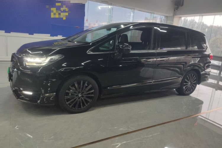 Used Honda Elysion 2024 2.0L eHEV Luxury Edition Exterior 4