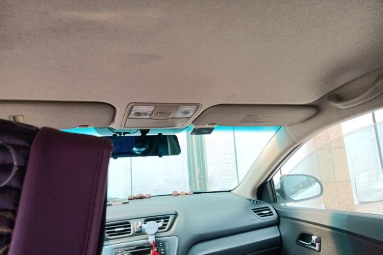 Used Kia K2 2012 Sedan 1.4L Automatic GLS Commemorative Edition Headliner