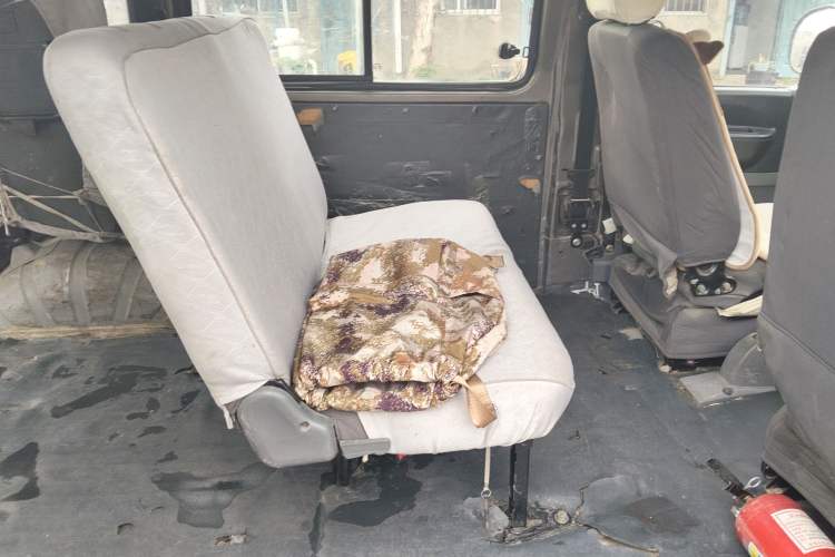 Used FORTHING Lingzhi 2013 V3 1.5L 7-Seater Standard Model II