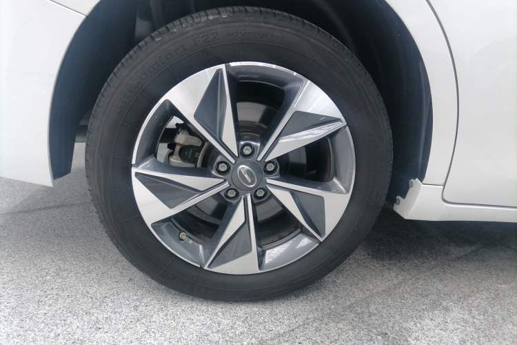 Used GAC Trumpchi M6 2023 PRO 270T DCT Luxury Edition
