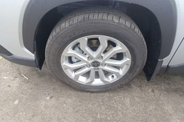 Used Toyota FRONTLANDER 2024 2.0L CVT Leading Edition
