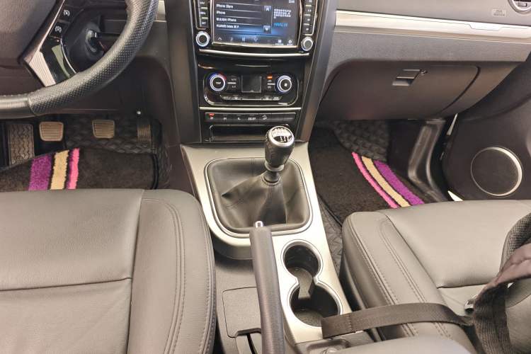 Used Haval H5 Classic 2016 Classic Edition 2.0T Manual 4x4 Prestige Model