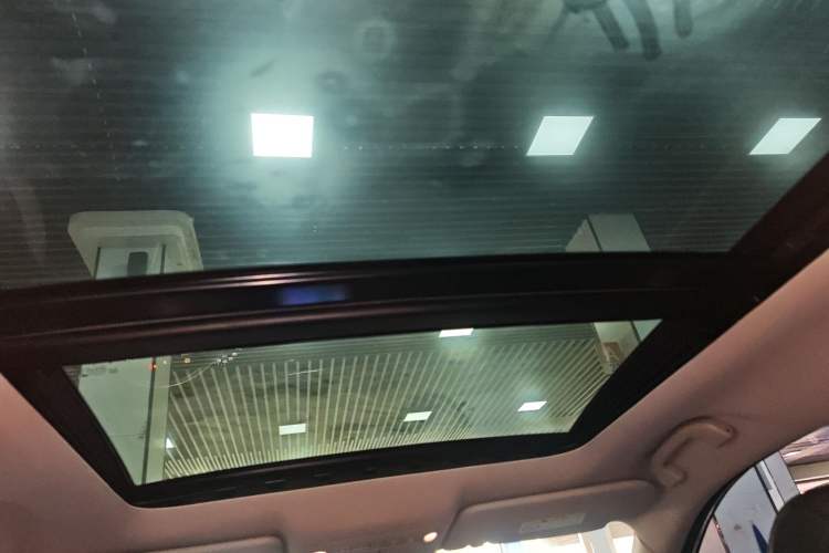 Used Nissan X-Trail 2019 2.5L CVT Smart Connect Luxury Edition 4WD
