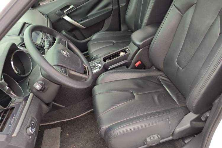 Used MG 5 2014 1.5T Automatic Luxury Model