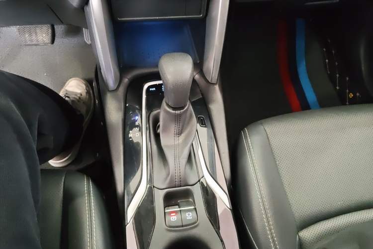 Used Toyota FRONTLANDER 2022 2.0L CVT Luxury Edition