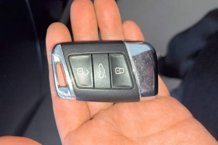 Used Volkswagen Magotan 2017 330TSI DSG Luxury Model