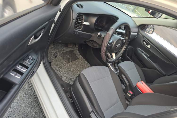 Used Kia K2 2017 Sedan 1.4L Automatic GLS Driver Seat