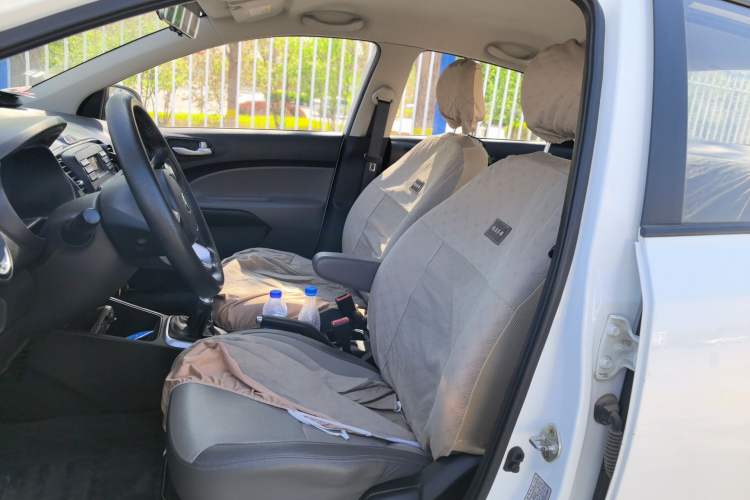 Used Kia Pegas 2019 1.4L Manual Value Edition National VI Standard Left Front Seat