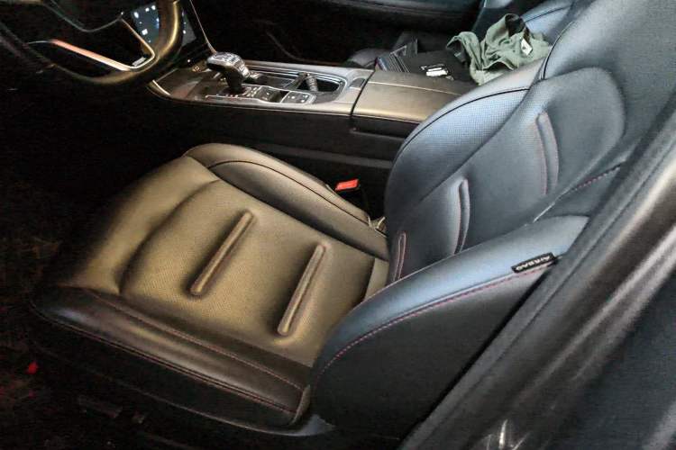 Used GAC Trumpchi GS4 PLUS 2022 270T Automatic Starry Edition Left Front Seat