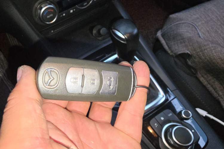 Used Mazda 3 Axela 2014 Sedan 1.5L Automatic Luxury Model Vehicle Key