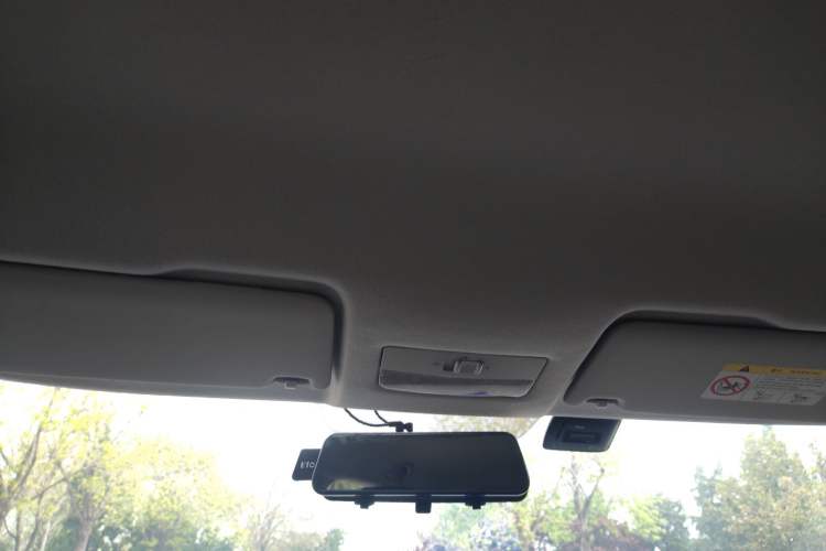 Used Skoda Rapid Spaceback 2019 Revised Version 1.5L Automatic Standard Edition China VI Headliner