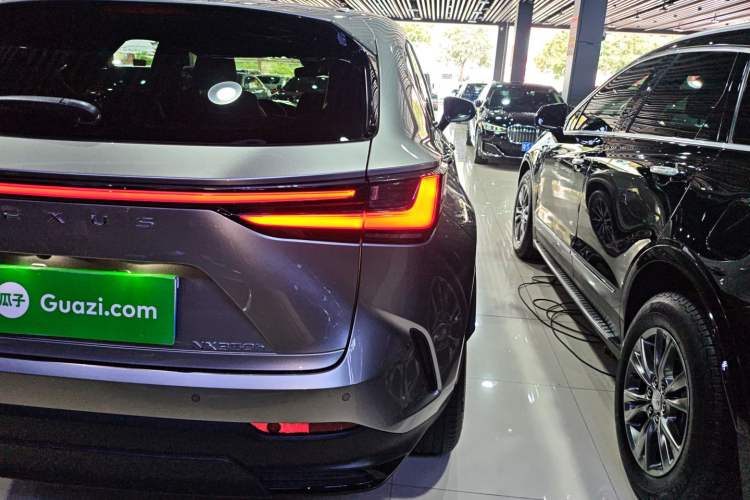 Used Lexus NX 2022 350h Front-Wheel-Drive Innovation Edition
