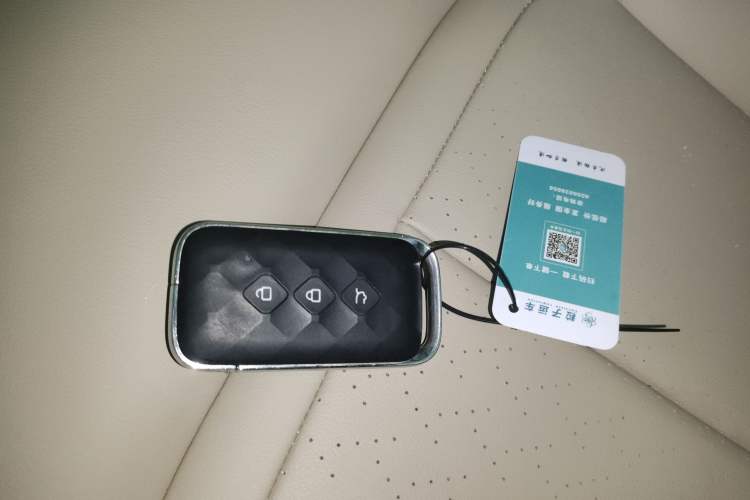 Used Wuling Xingguang 2024 Co-Creation Edition 510 Advanced Model
