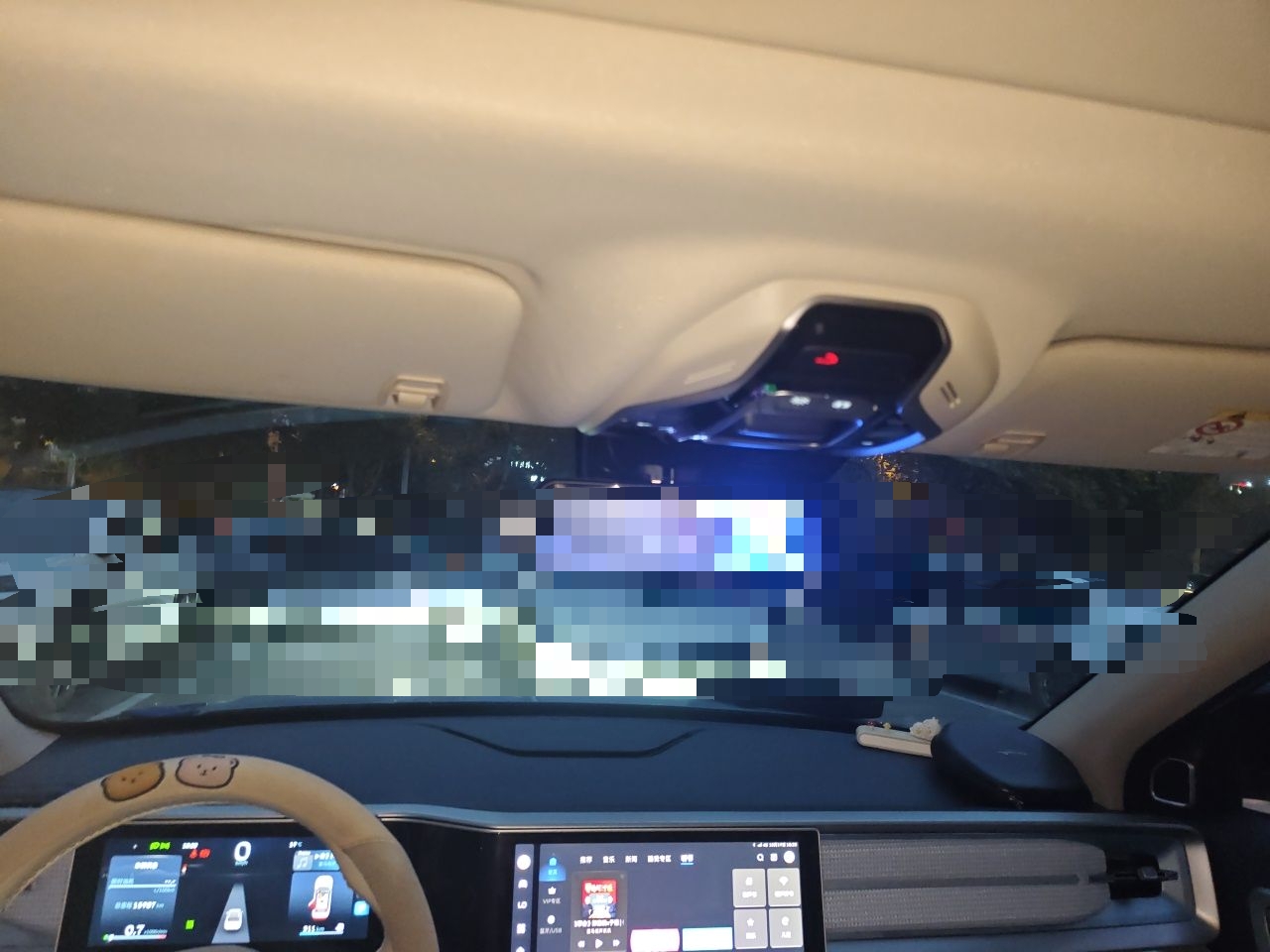 Geely Auto icon 2023 1.5TD Star Player — снимка 15