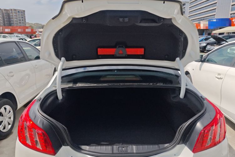 Used Peugeot 508 2012 2.0L Automatic Sunroof Classic Edition Trunk