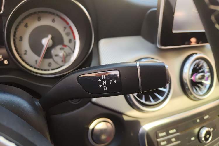 Used Mercedes-Benz GLA 2016 GLA 200 Fashion Model
