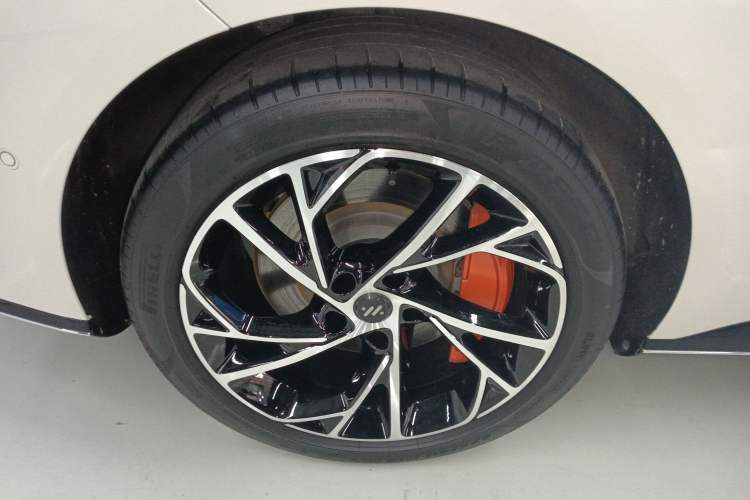 Used IM L7 2022 Dynamic Model
