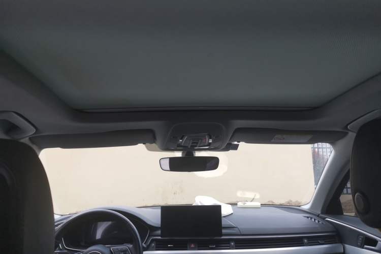 Used Audi A4L 2022 40 TFSI Luxury Dynamic Model