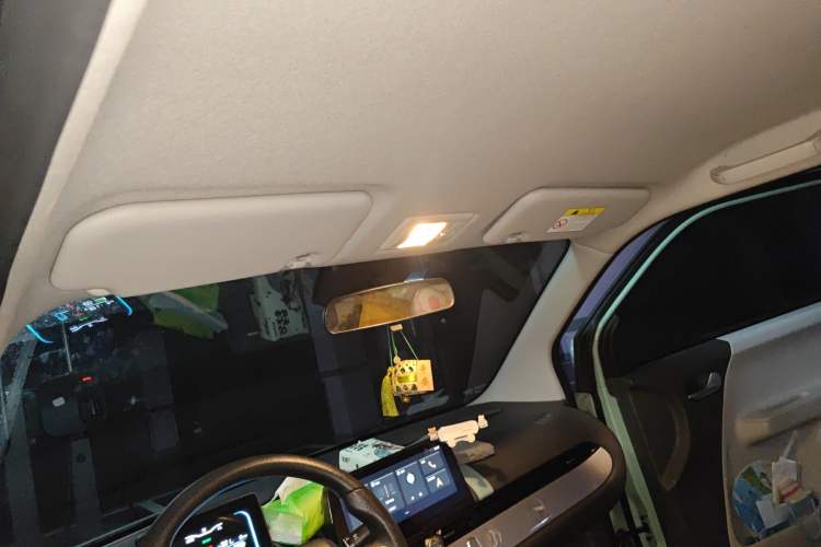 Used CHANGAN NEVO Lumin 2022 301km Honey-Sweet Version Headliner