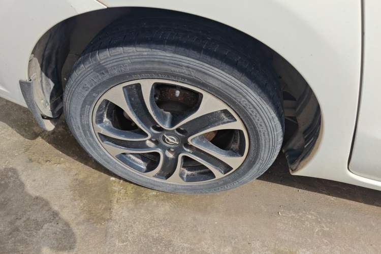 Used Haima Fumei 2016 1.6L Manual Prestige Model Upgrade Right Rear Wheel Hub