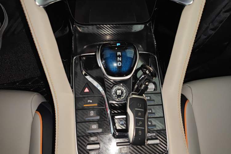 Used BYD Song PLUS New Energy 2021 DM-i 110KM Flagship Model Gear Lever