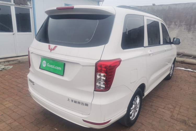 Used Wuling Hongguang 2019 1.5L S Standard Version China VI LAR
