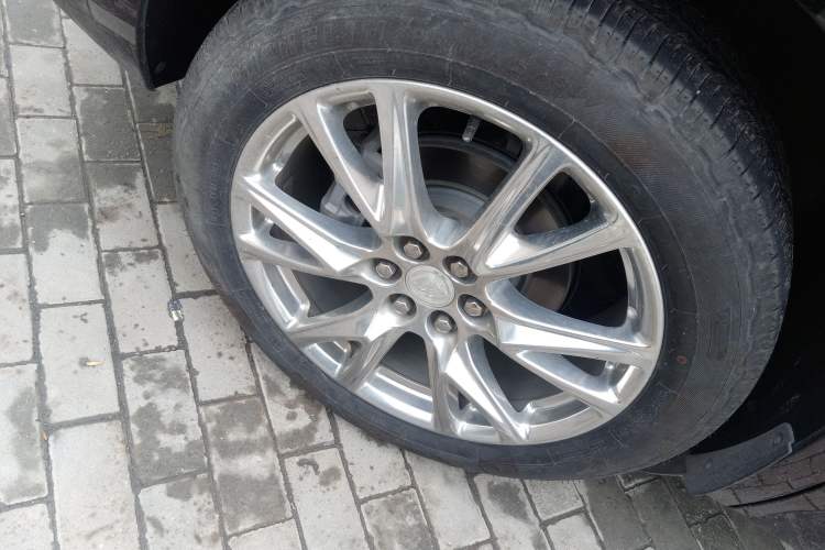 Used Buick Enclave 2022 652T 4x4 Prestige Flagship 6-Seater Right Rear Wheel Hub