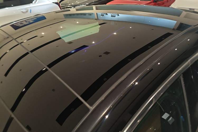 Used Mercedes-Benz E-Class 2024 E 260 L Roof