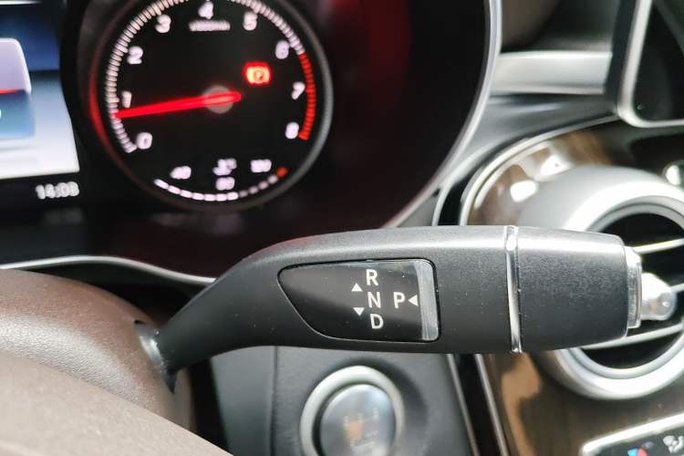 Used Mercedes-Benz GLC 2017 GLC 260 4MATIC Luxury Model
