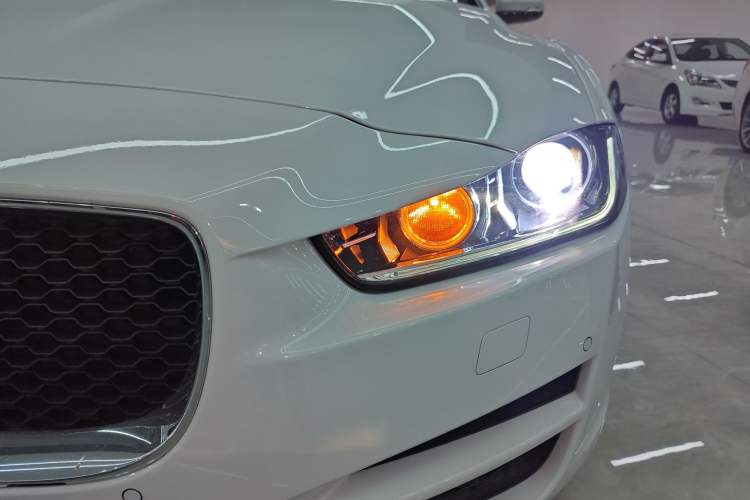 Used Jaguar XEL 2019 2.0T 200 PS Deluxe Edition
