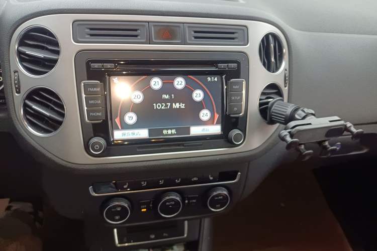 Used Volkswagen Tiguan 2013 2.0 TSI Automatic All-Wheel-Drive Flagship Edition
