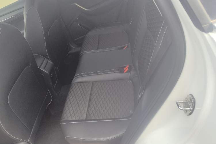 Used Skoda Kamiq 2018 1.5L Automatic Comfort Edition China V Standard Left Rear Seat