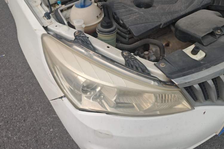 Used Karry K50 2015 1.5L Manual Luxury Model Right Front Headlight