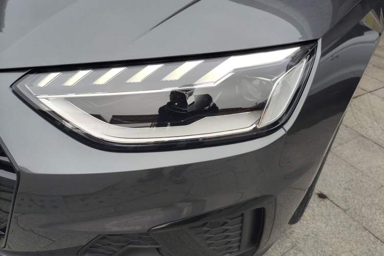 Used Audi A4L 2022 40 TFSI Luxury Dynamic Model Left Front Headlight