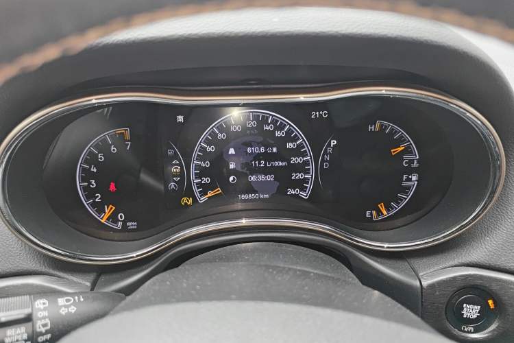 Used Jeep Grand Cherokee 2016 3.0L Comfort Navigation Edition Instrument Cluster